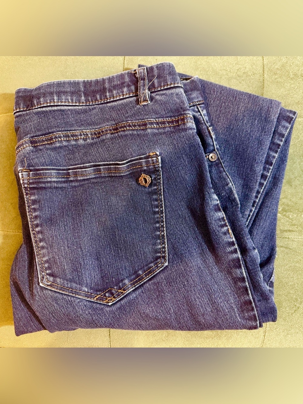 Democracy “Ab” Technology Classic Women's Dark Blue Jeans